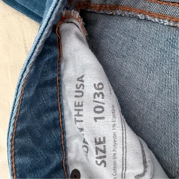 Kimes Ranch Betty seventeens - Picture 2 of 4